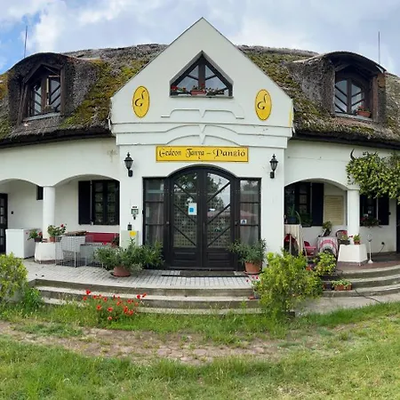 Country house Gedeon Tanya Panzio *