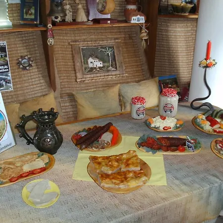 Country house Gedeon Tanya Panzio *